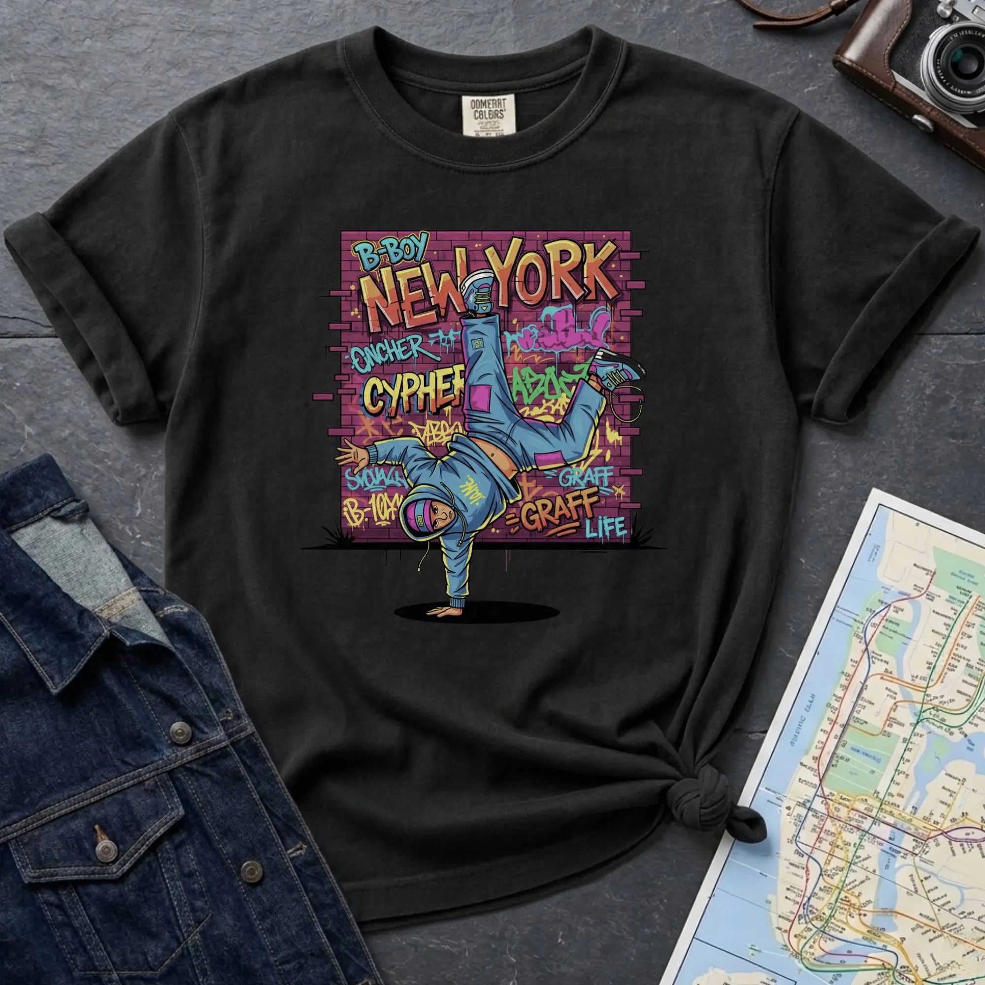 Graffiti Breakdancer NYC Retro 80s Street Dance Vintage Style T-Shirt