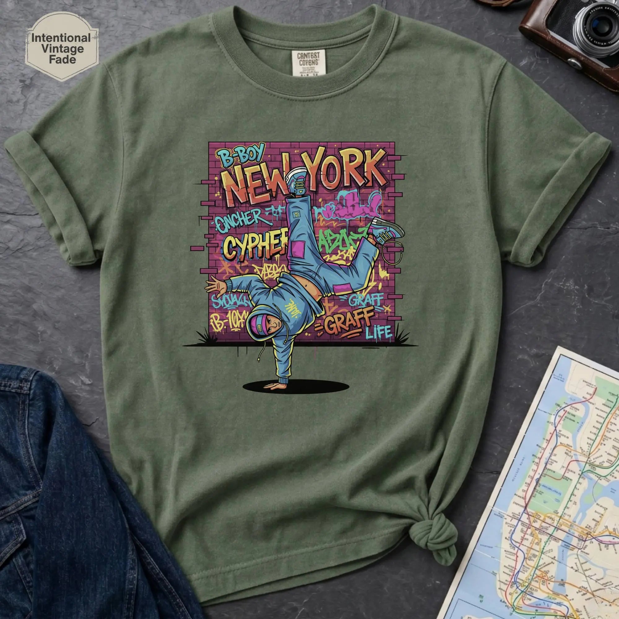 Graffiti Breakdancer NYC Retro 80s Street Dance Vintage Style T-Shirt